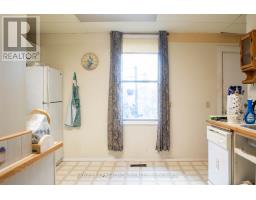 Dining room - 644 Bay Street, Midland, ON L4R1L9 Photo 4