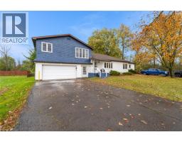 Sunroom - 10042 Willoughby Drive, Niagara Falls, ON L2E6S6 Photo 3