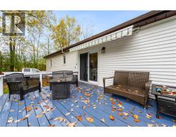 Living room/Dining room - 10042 Willoughby Drive, Niagara Falls, ON L2E6S6 Photo 4