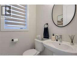 Recreation room - 6 Sundin Drive, Caledonia, ON N3W0H1 Photo 4