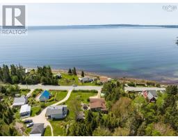 Dining room - 9199 St Margarets Bay Road, Queensland, NS B0J1T0 Photo 3