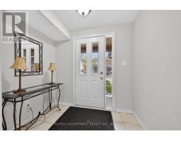 Bathroom - 23 7 Southside Place, Hamilton, ON L9C7W6 Photo 4