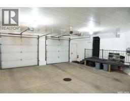 Dining room - 15 Broadway Street S, Redvers, SK S0C2H0 Photo 4