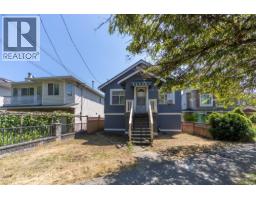4836 Clarendon Street, Image 2