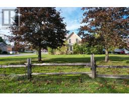 Bathroom - 24 Queen Street E, South Bruce Peninsula, ON N0H1P0 Photo 5