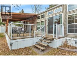 Living room - 15 12040 Township Road 422, Rimbey, AB T0C2J0 Photo 5