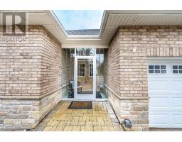 Eating area - 202 John Street W, Bradford West Gwillimbury, ON L3Z1J5 Photo 2