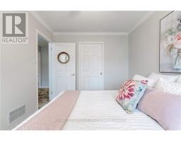 Den - 6 Village Drive, West Lincoln, ON L0R2A0 Photo 5