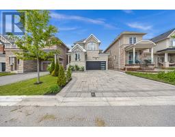 1055 Foxtail Crescent, Pickering, ON L1X0E7 Photo 2