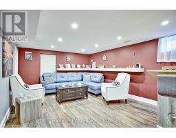 Kitchen - 8060 Beaverdams Road N, Niagara Falls, ON L2H1R8 Photo 3