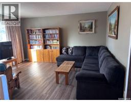 4pc Bathroom - 269 5th Avenue Ne, Swift Current, SK S9H2L3 Photo 3