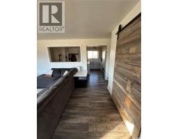 Bedroom - 8368 Howard Avenue, Gull Lake, SK S0N1A0 Photo 5