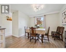 Living room - 94 700 Paisley Road, Guelph, ON N1K1A3 Photo 5