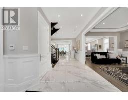 Kitchen - 82 Elizabeth Grove, King, ON L7B1H6 Photo 5