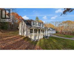 Family room - 458 Ledge Road, Crocker Hill, NB E3L3N4 Photo 5