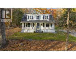 Living room - 458 Ledge Road, Crocker Hill, NB E3L3N4 Photo 4