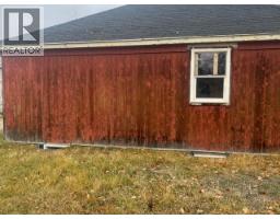 9905 105 Avenue, Fort Simpson,  X0E0N0 Photo 2