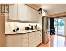 Primary Bedroom - 2 2318 Marine Drive, Oakville, ON L6L1C3 Photo 4