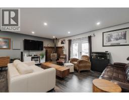 Kitchen - 21 Gregoire Avenue, Gregoire Lake Estates, AB T9H5S1 Photo 4