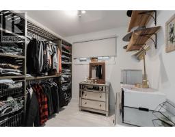 Bedroom - 21 Gregoire Avenue, Gregoire Lake Estates, AB T9H5S1 Photo 2