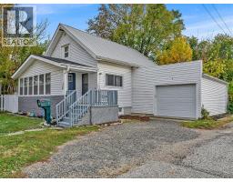 Dining room - 12 Victoria, Leamington, ON N8H2W3 Photo 4