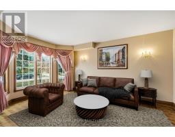 Office - 24 Whalen Court, Richmond Hill, ON L4C9T4 Photo 5