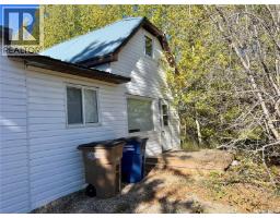 Dining room - 113 117 Second Street E, Yellow Creek, SK S0K4X0 Photo 2
