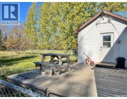 Living room - 113 117 Second Street E, Yellow Creek, SK S0K4X0 Photo 3