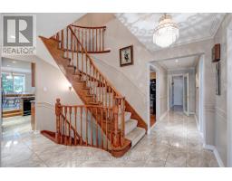 Kitchen - 4 Ruth Court, Whitchurchstouffville, ON L4A2E3 Photo 3
