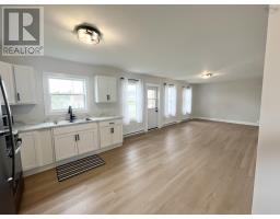 Dining room - 1878 Highway 330, Newellton, NS B0W1P0 Photo 4