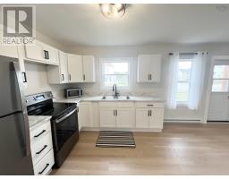 Bath (# pieces 1-6) - 1878 Highway 330, Newellton, NS B0W1P0 Photo 2