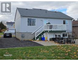 Dining room - 2033 Concorde Avenue, Cornwall, ON K6H6M3 Photo 4