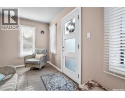 Bedroom - 1151 1st Avenue Nw, Moose Jaw, SK S6H3N4 Photo 5