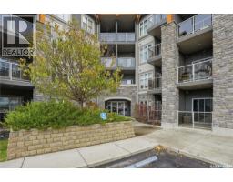 Living room - 201 1220 Blackfoot Drive, Regina, SK S4S6T2 Photo 3