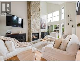 2219 Aspen Drive, Whistler, BC V8E0A6 Photo 2