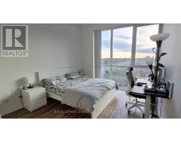 Primary Bedroom - 403 75 Eglinton Avenue W, Mississauga, ON L5R0E5 Photo 4