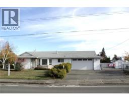Primary Bedroom - 290 Renz Rd, Parksville, BC V9P1E3 Photo 2