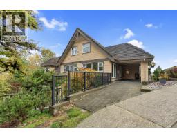 111 160 Shoreline Circle, Port Moody, BC V3H0B2 Photo 4