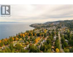Primary Bedroom - 6081 Parkway Dr, Nanaimo, BC V9V1G2 Photo 2