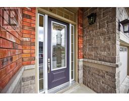 Great room - 241 Ridge Way, New Tecumseth, ON L9R0W4 Photo 2