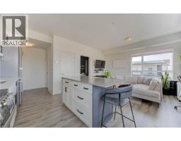 Bedroom - 247 Northfield Drive E Unit 615, Waterloo, ON N2K0H1 Photo 2