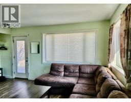 Primary Bedroom - 9812 94 Street, Fort St John, BC V1J3L1 Photo 4