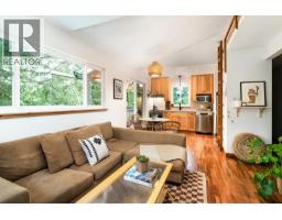 404 2101 Castle Drive, Whistler, BC V8E0A6 Photo 2