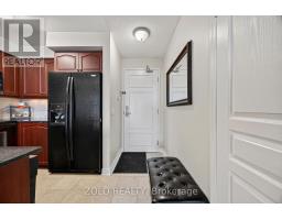 Bedroom - 1212 350 Red Maple Road, Richmond Hill, ON L4C0T5 Photo 4