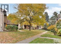 2pc Bathroom - 215 Glamis Road Unit 27, Cambridge, ON N1R6V8 Photo 4