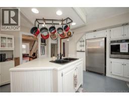 Family room - 15 Macdonald Road, Salisbury, NB E4J2J5 Photo 4