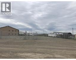 10786 Peck Lane, Fort St John, BC V1J1X4 Photo 5