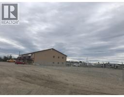 10786 Peck Lane, Fort St John, BC V1J1X4 Photo 3