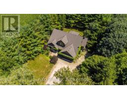 Bathroom - 45372 Davies Street, Huron East, ON N0G1B0 Photo 2