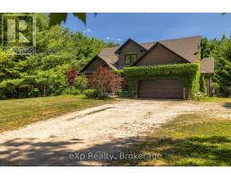 Bathroom - 45372 Davies Street, Huron East, ON N0G1B0 Photo 3